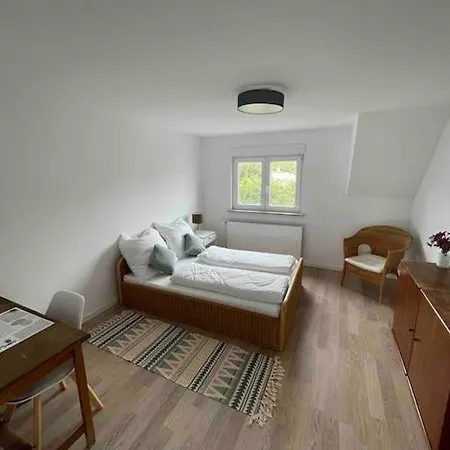 Apartment Gemutliches 2 + Eigenem Eingang *
