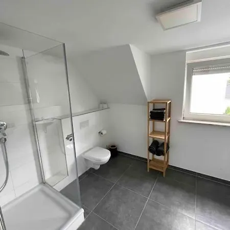Gemutliches 2 + Eigenem Eingang Apartment