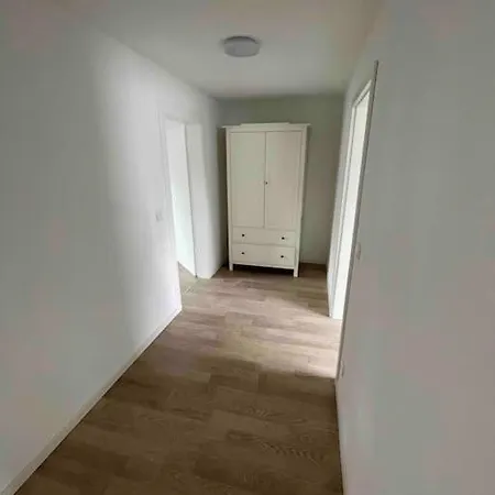 Gemutliches 2 + Eigenem Eingang Apartment